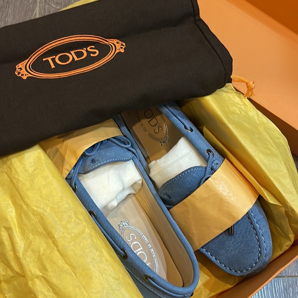 Brand new. Tod’s loafers in size 38